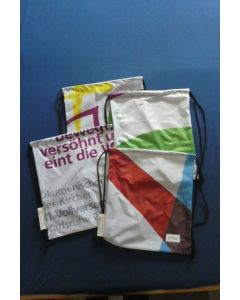 Turnbeutel aus leichtem Fahnenstoff